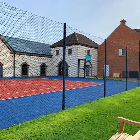Rainbow's End At The Bay Filey, 2 Dogs Welcome, Sleeps 6