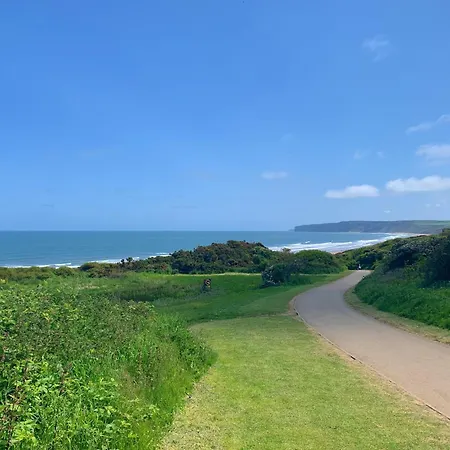 Rainbow's End At The Bay Filey, 2 Dogs Welcome, Sleeps 6 Filey